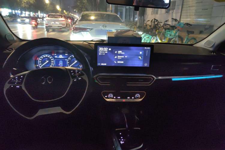 Used BAIC Beijing U7 2019 1.5T CVT New Smart Version China V Center Console