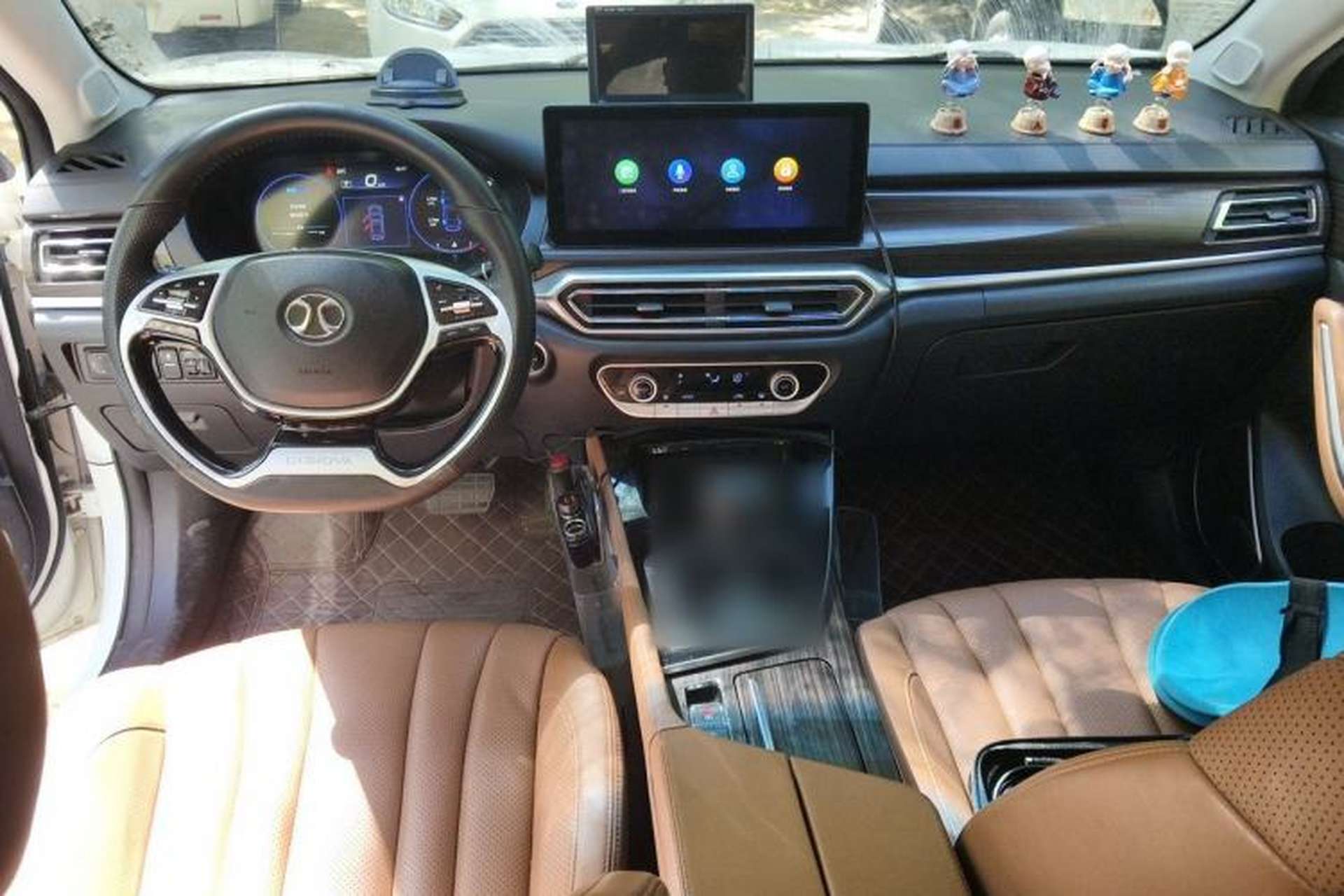 Used BAIC Beijing U7 2019 1.5T CVT New Smart Version China V Center Console