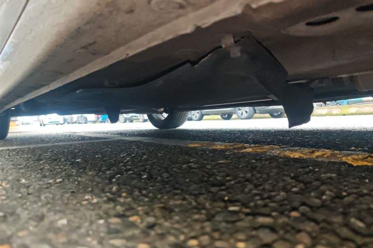 Used BAIC Beijing U7 2019 1.5T CVT New Smart Version China VI Emission Standard Chassis Front Right