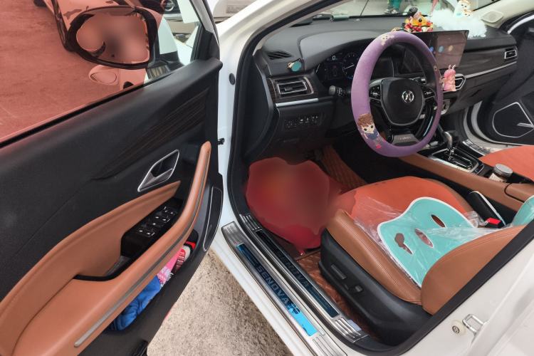 Used BAIC Beijing U7 2019 1.5T CVT New Smart Version China V Driver Seat