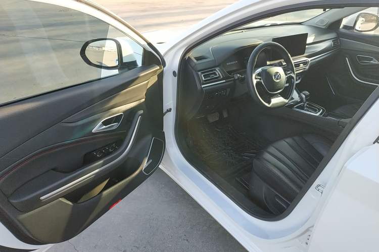 Used BAIC Beijing U7 2019 1.5T CVT Elite Edition China V Driver Seat