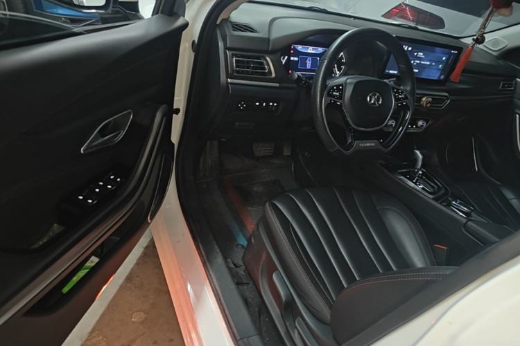 Used BAIC Beijing U7 2019 1.5T CVT Elite Version China VI Driver Seat