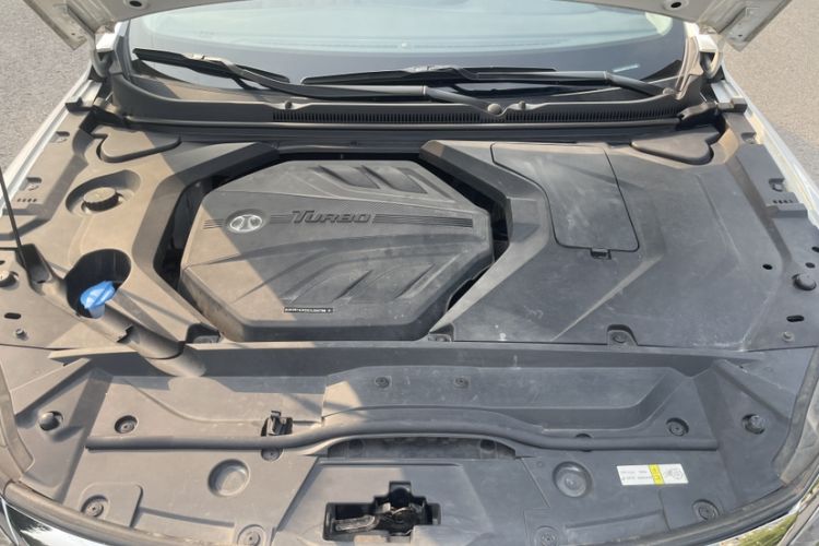 Used BAIC Beijing U7 2019 1.5T CVT New Smart Version China VI Emission Standard Engine Bay