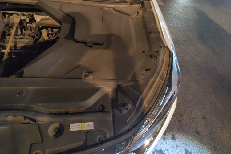 Used BAIC Beijing U7 2019 1.5T CVT New Smart Version China V Engine Bay Left