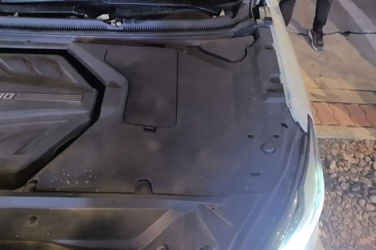 Used BAIC Beijing U7 2019 1.5T CVT New Smart Version China VI Emission Standard Engine Bay Left