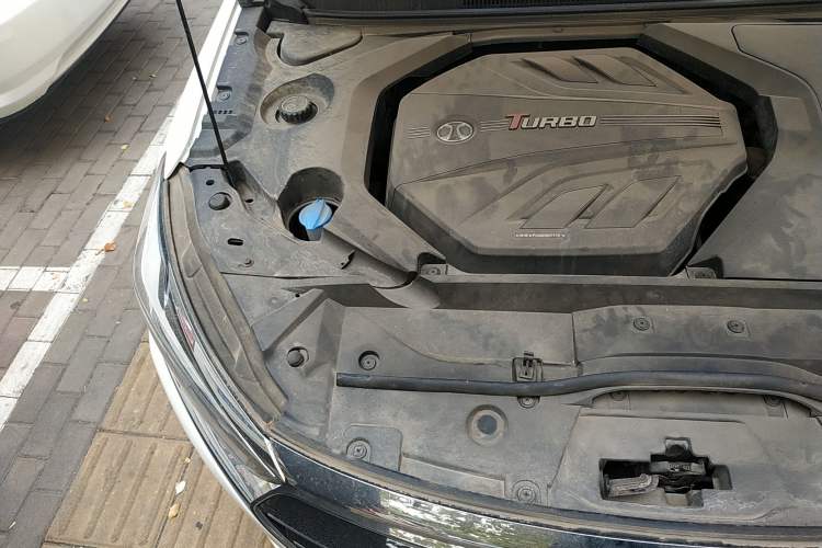 Used BAIC Beijing U7 2019 1.5T CVT Elite Edition China V Engine Bay Right