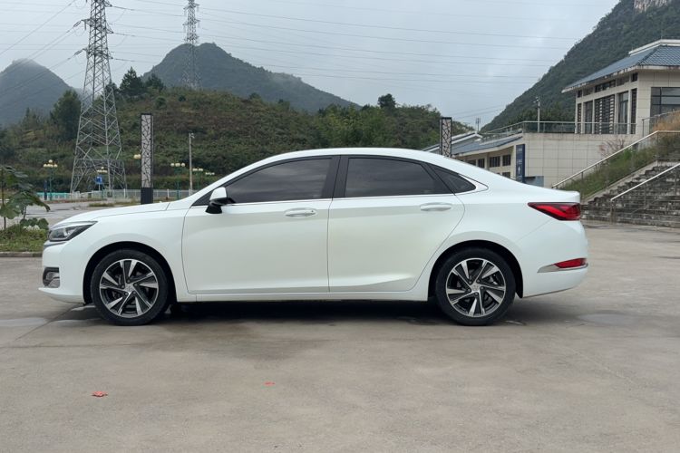 Used BAIC Beijing U7 2019 1.5T CVT New Smart Version China VI Emission Standard Exterior 11