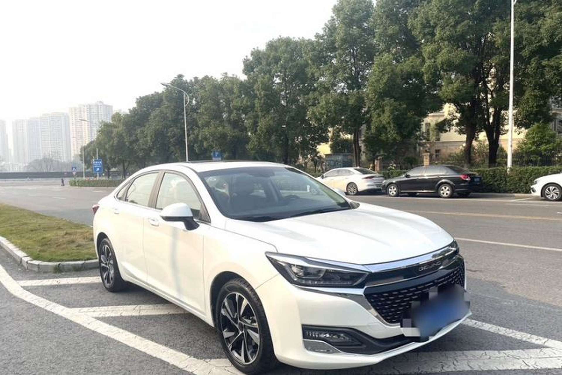 Used BAIC Beijing U7 2019 1.5T CVT New Smart Version China VI Emission Standard Exterior 3