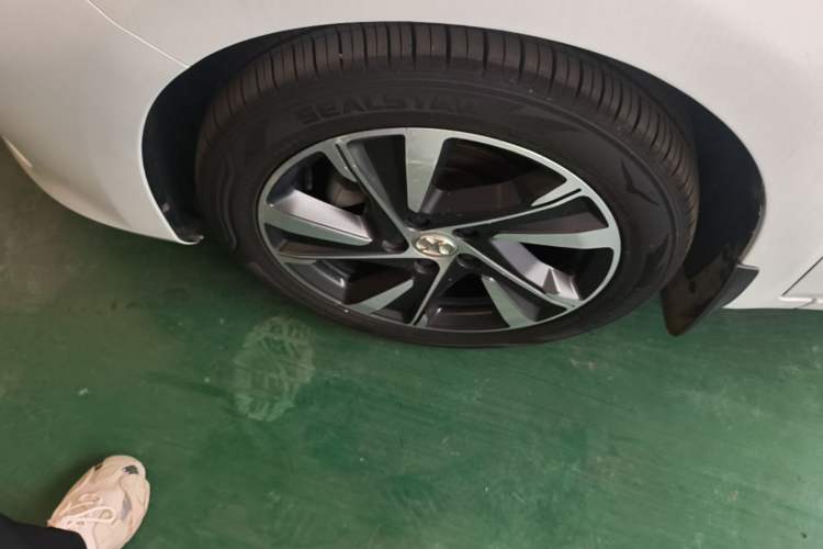 Used BAIC Beijing U7 2019 1.5T Manual Elite Version China VI Exterior 4