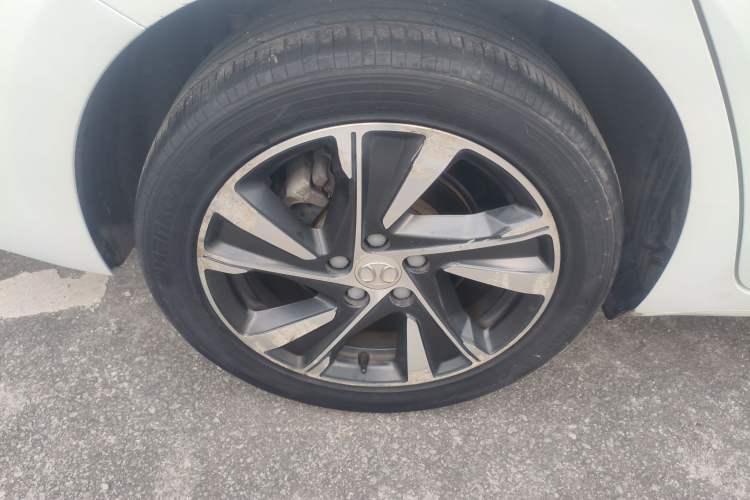 Used BAIC Beijing U7 2019 1.5T CVT New Smart Version China V Exterior 5