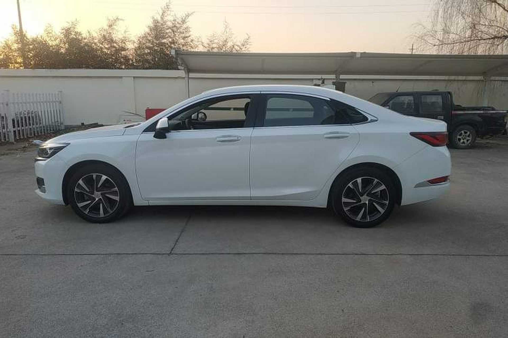 Used BAIC Beijing U7 2019 1.5T CVT Elite Edition China V Exterior 5