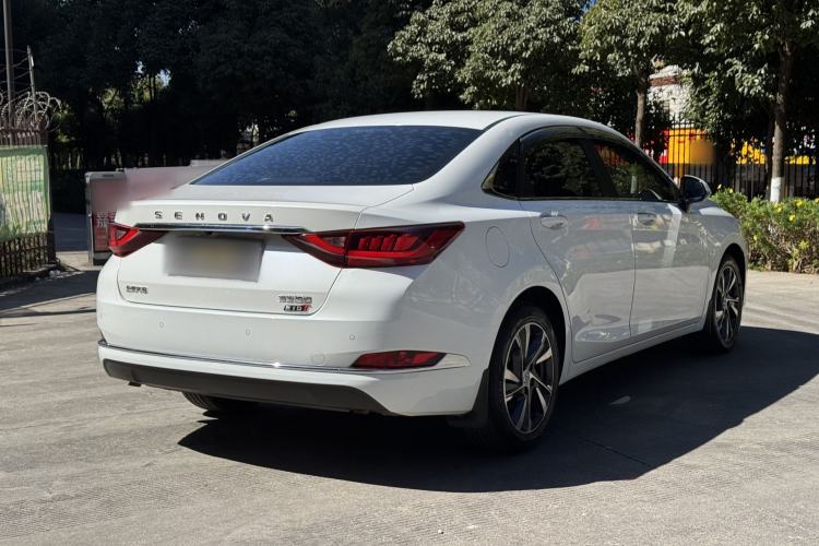 Used BAIC Beijing U7 2019 1.5T Manual Elite Version China VI Exterior 5