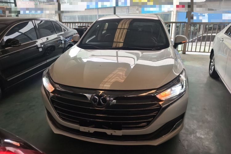 Used BAIC Beijing U7 2019 1.5T Manual Elite Version China VI Front