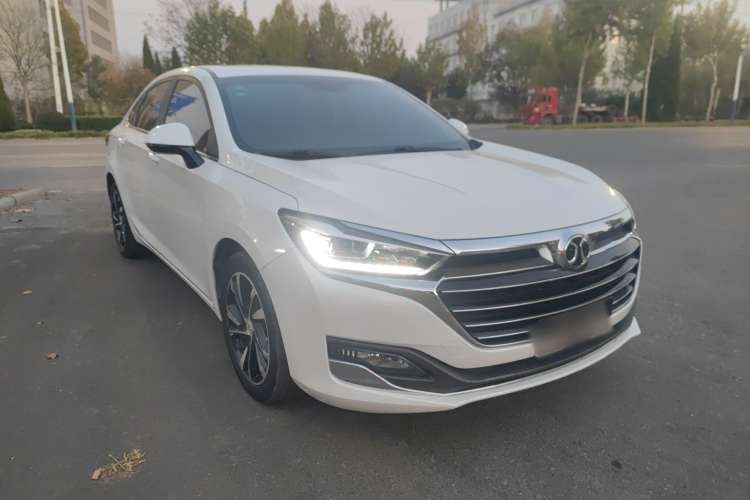 Used BAIC Beijing U7 2019 1.5T CVT New Smart Version China V Front Right 45 Deg