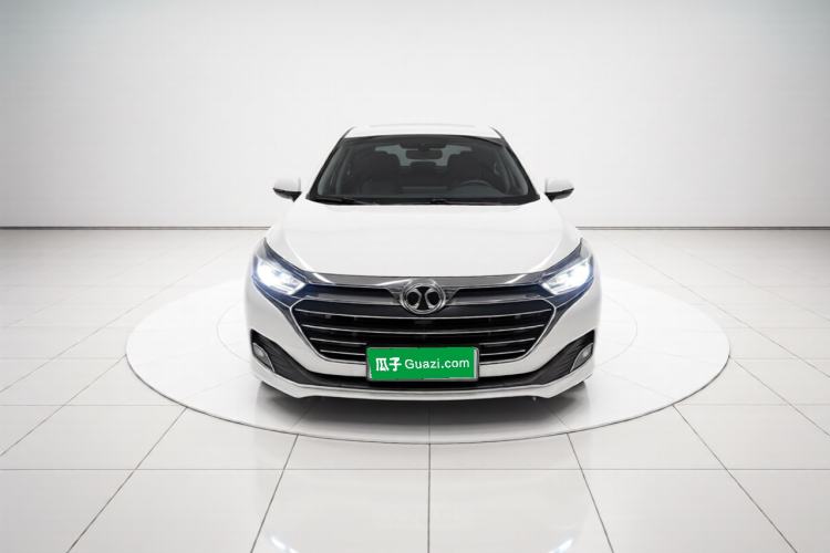 Used BAIC Beijing U7 2019 1.5T CVT Elite Version China VI Front
