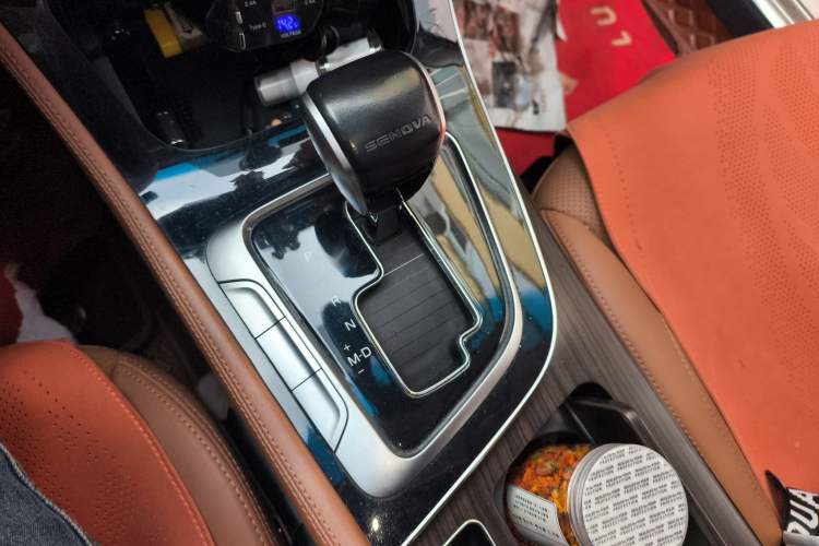Used BAIC Beijing U7 2019 1.5T CVT New Smart Version China V Gear Lever