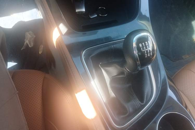 Used BAIC Beijing U7 2019 1.5T Manual New Smart Version China VI Gear Lever