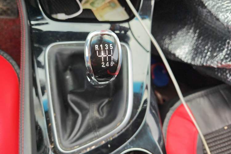 Used BAIC Beijing U7 2019 1.5T Manual Elite Version China V Emission Standard Gear Lever