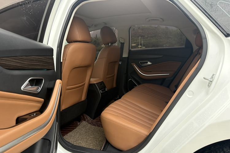 Used BAIC Beijing U7 2019 1.5T CVT New Smart Version China VI Emission Standard Interior 1