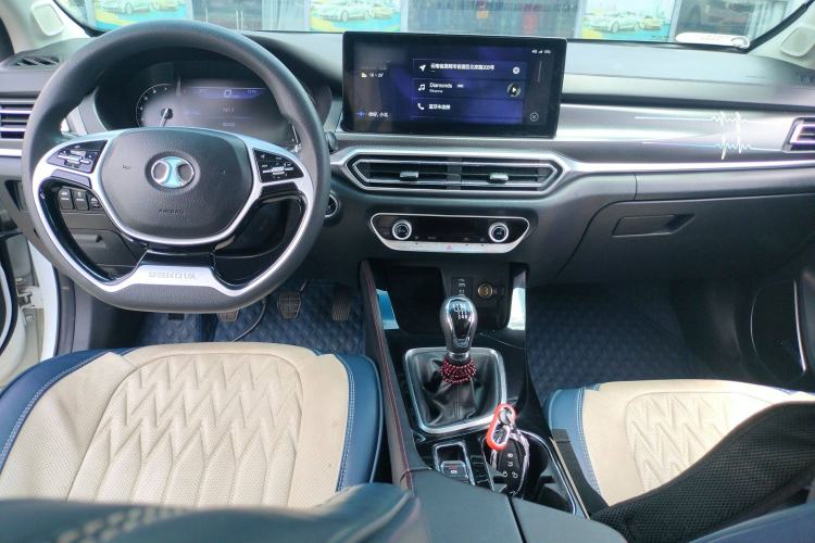 Used BAIC Beijing U7 2019 1.5T Manual Elite Version China V Emission Standard Interior 2