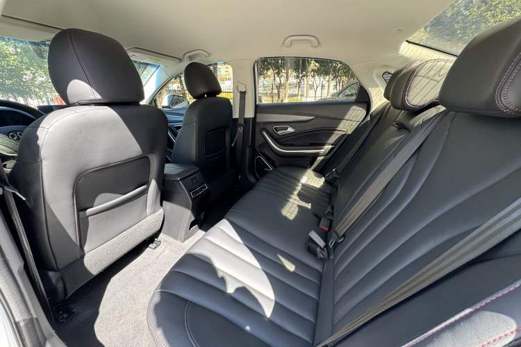 Used BAIC Beijing U7 2019 1.5T Manual Elite Version China VI Interior 3