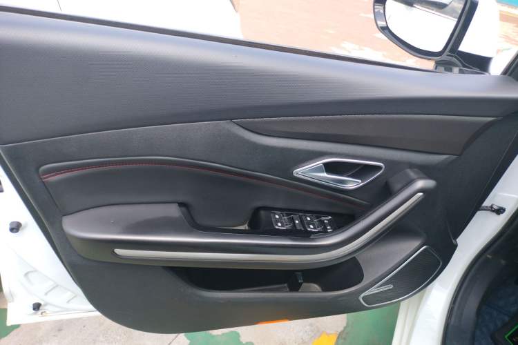 Used BAIC Beijing U7 2019 1.5T Manual Elite Version China V Emission Standard Interior 7