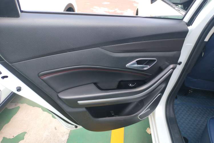 Used BAIC Beijing U7 2019 1.5T Manual Elite Version China V Emission Standard Interior 8