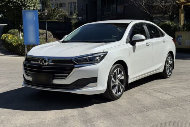 Used BAIC Beijing U7 2019 1.5T Manual Elite Version China VI