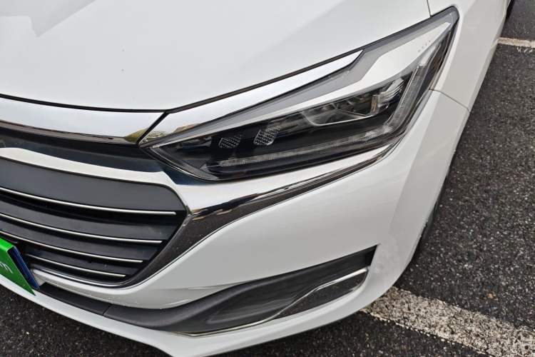 Used BAIC Beijing U7 2019 1.5T Manual Elite Version China V Emission Standard Left Front Headlight