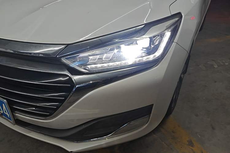 Used BAIC Beijing U7 2019 1.5T CVT Elite Version China VI Left Front Headlight