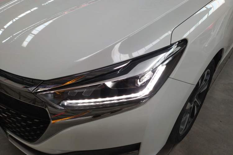 Used BAIC Beijing U7 2019 1.5T CVT Elite Version China VI Left Front Headlight