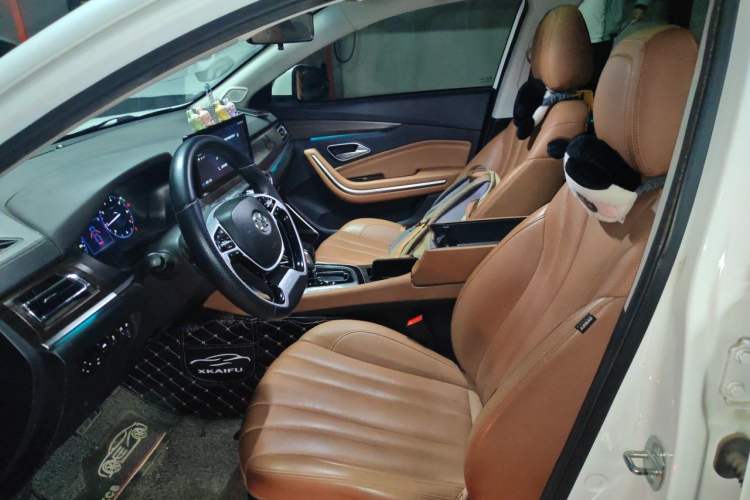 Used BAIC Beijing U7 2019 1.5T CVT New Smart Version China VI Emission Standard Left Front Seat