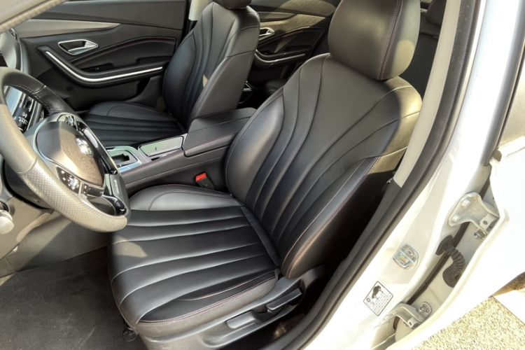 Used BAIC Beijing U7 2019 1.5T CVT Elite Edition China V Left Front Seat