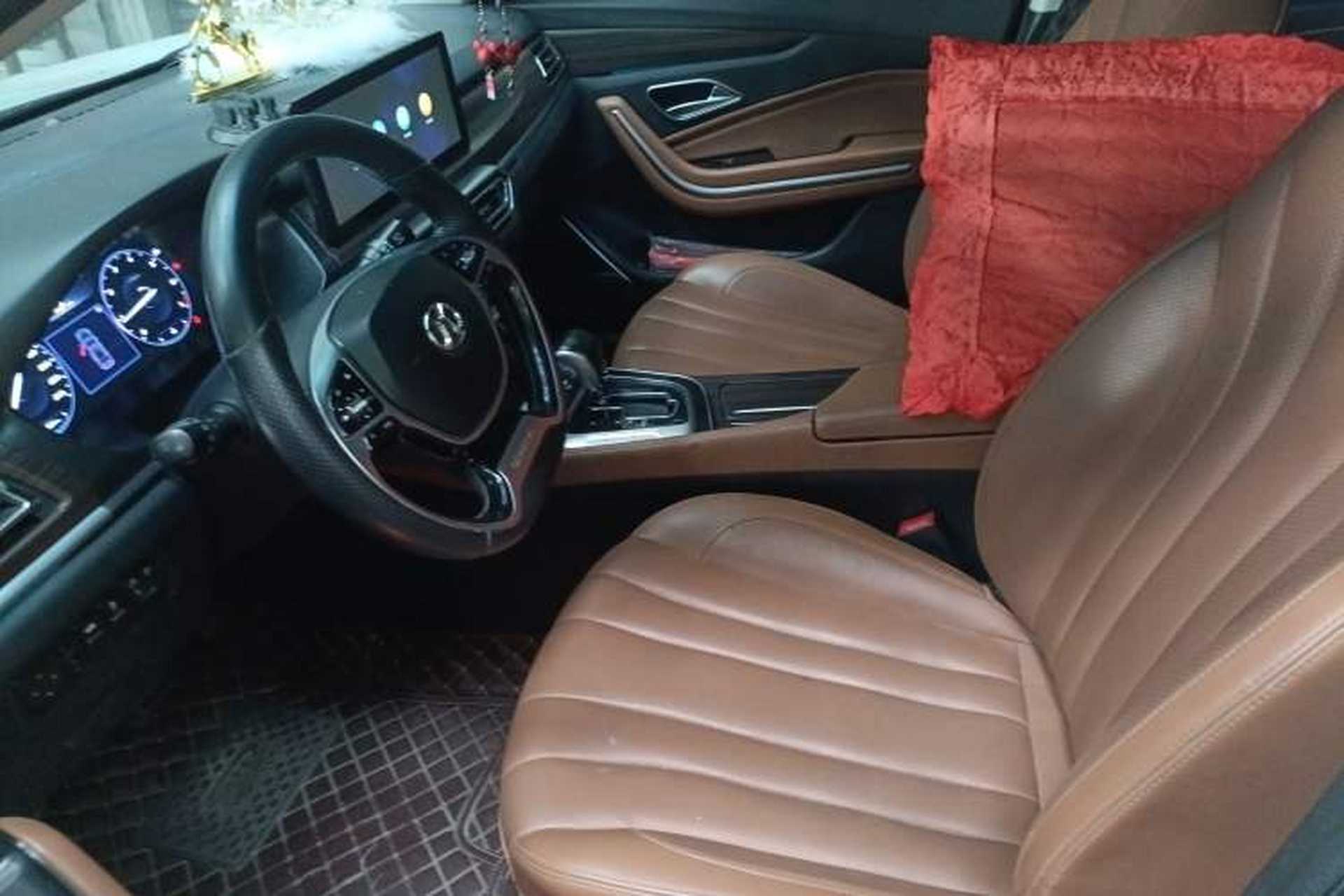 Used BAIC Beijing U7 2019 1.5T CVT Elite Edition China V Left Front Seat