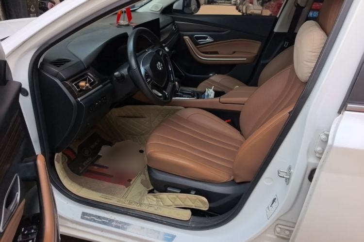 Used BAIC Beijing U7 2019 1.5T CVT New Smart Version China V Left Front Seat