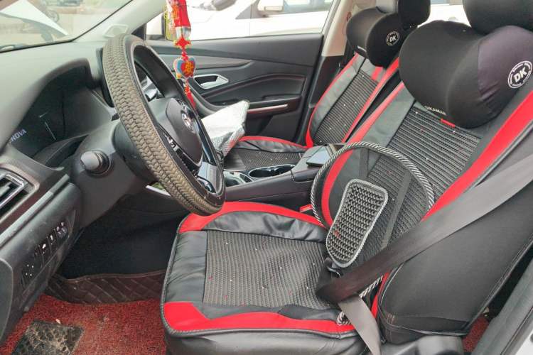 Used BAIC Beijing U7 2019 1.5T Manual Elite Version China V Emission Standard Left Front Seat
