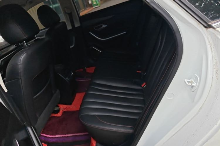 Used BAIC Beijing U7 2019 1.5T CVT Elite Version China VI Left Rear Seat