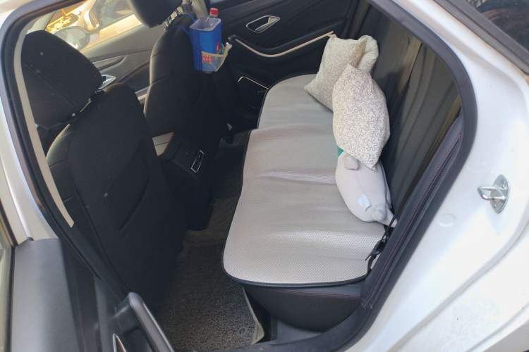 Used BAIC Beijing U7 2019 1.5T CVT Elite Version China VI Left Rear Seat