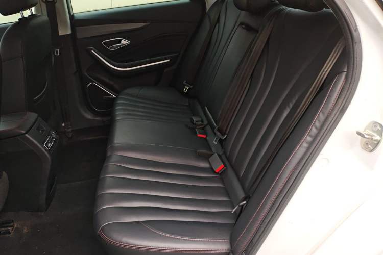 Used BAIC Beijing U7 2019 1.5T Manual Elite Version China V Emission Standard Left Rear Seat