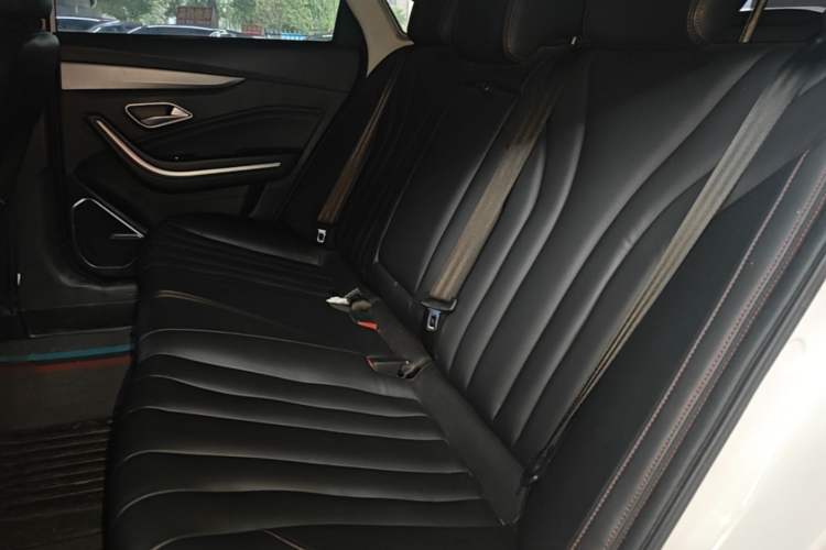 Used BAIC Beijing U7 2019 1.5T CVT Elite Version China VI Left Rear Seat