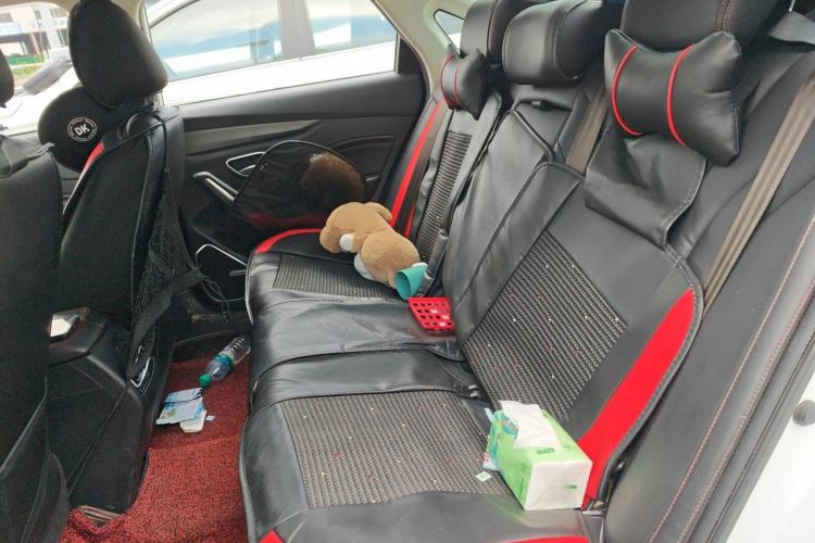 Used BAIC Beijing U7 2019 1.5T Manual Elite Version China V Emission Standard Left Rear Seat