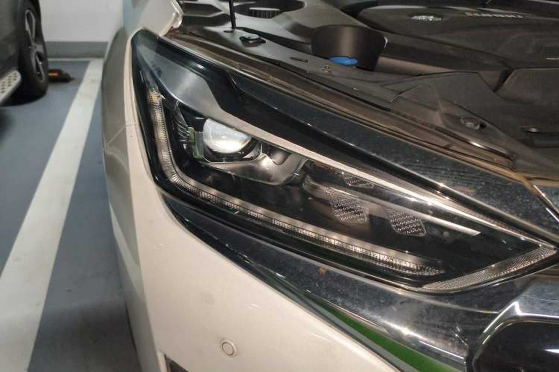 Used BAIC Beijing U7 2019 1.5T CVT New Smart Version China VI Emission Standard Right Front Headlight