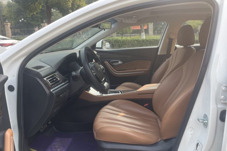 Used BAIC Beijing U7 2019 1.5T CVT New Smart Version China VI Emission Standard Right Front Seat