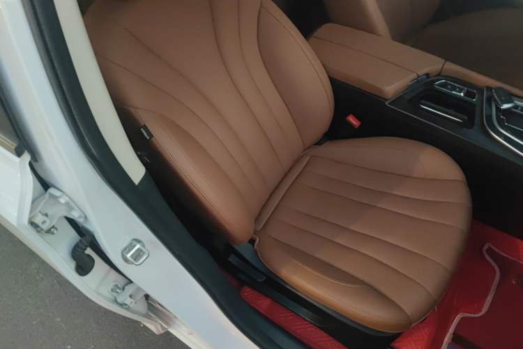 Used BAIC Beijing U7 2019 1.5T CVT New Smart Version China V Right Front Seat