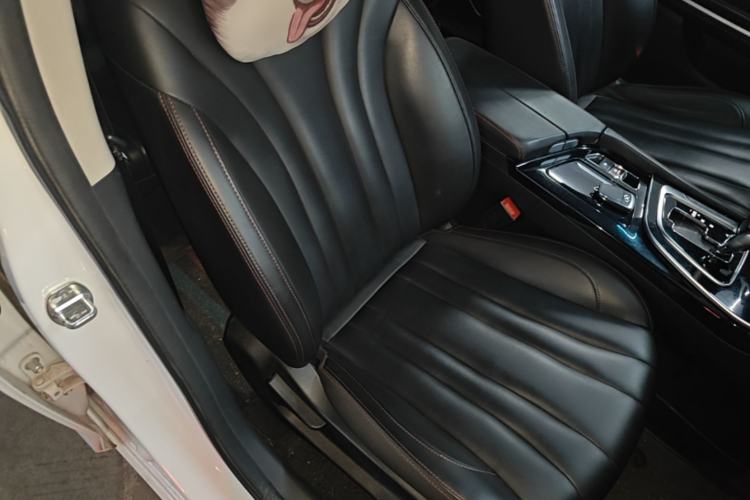 Used BAIC Beijing U7 2019 1.5T CVT Elite Version China VI Right Front Seat