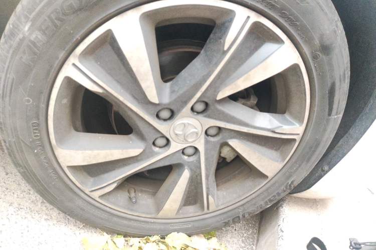 Used BAIC Beijing U7 2019 1.5T CVT New Smart Version China V Right Front Wheel Hub