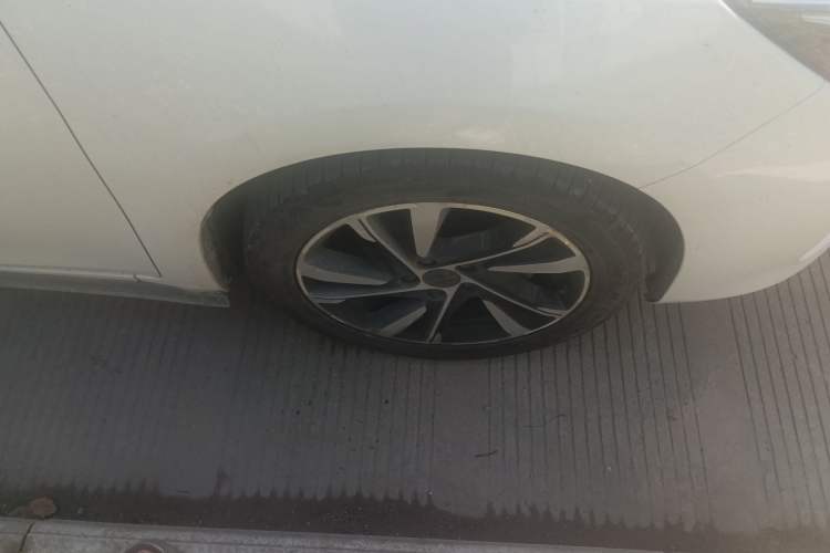 Used BAIC Beijing U7 2019 1.5T Manual New Smart Version China VI Right Front Wheel Hub