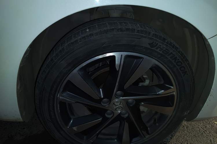 Used BAIC Beijing U7 2019 1.5T CVT New Smart Version China V Right Front Wheel Hub
