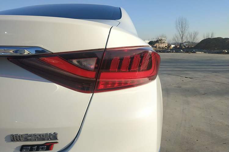 Used BAIC Beijing U7 2019 1.5T CVT Elite Edition China V Right Rear Taillight