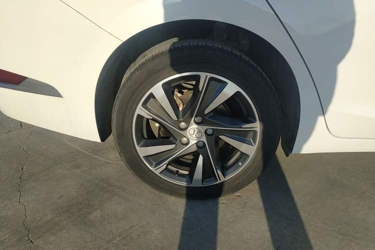 Used BAIC Beijing U7 2019 1.5T CVT Elite Edition China V Right Rear Wheel Hub